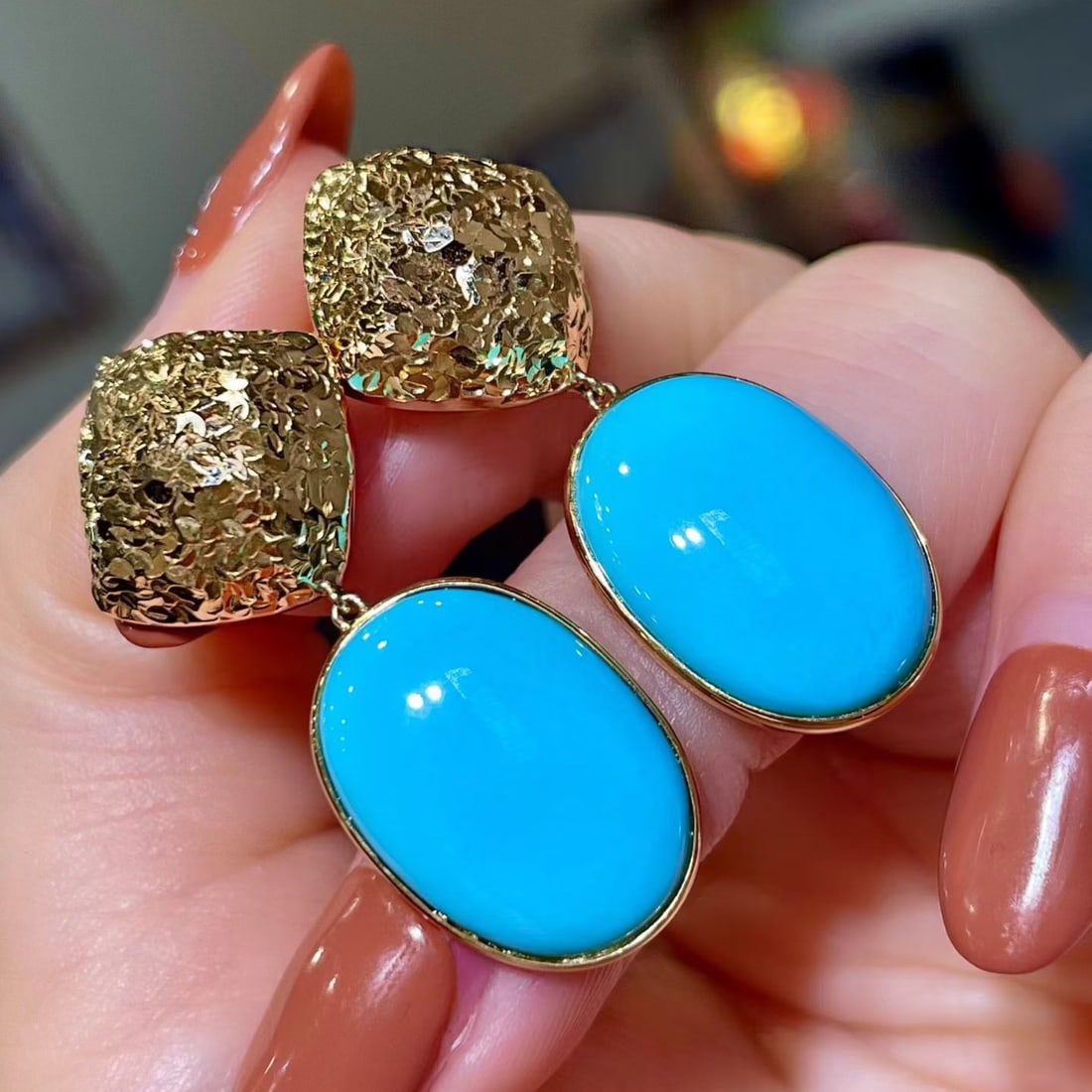 14k Gold 16.6 Ct Natural Blue Turquoise Earrings - 2