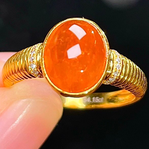 14k Gold 4.15 Ct Natural Spessartine & Diamond Ring: Ref:231134124 // gold content:14k gold // ring size:7. 25us // // main gemstone:spessartine // shape:oval // carat weight:4. 15ct // color:orange // treatment:natural // // adjacent gemstone 2 :