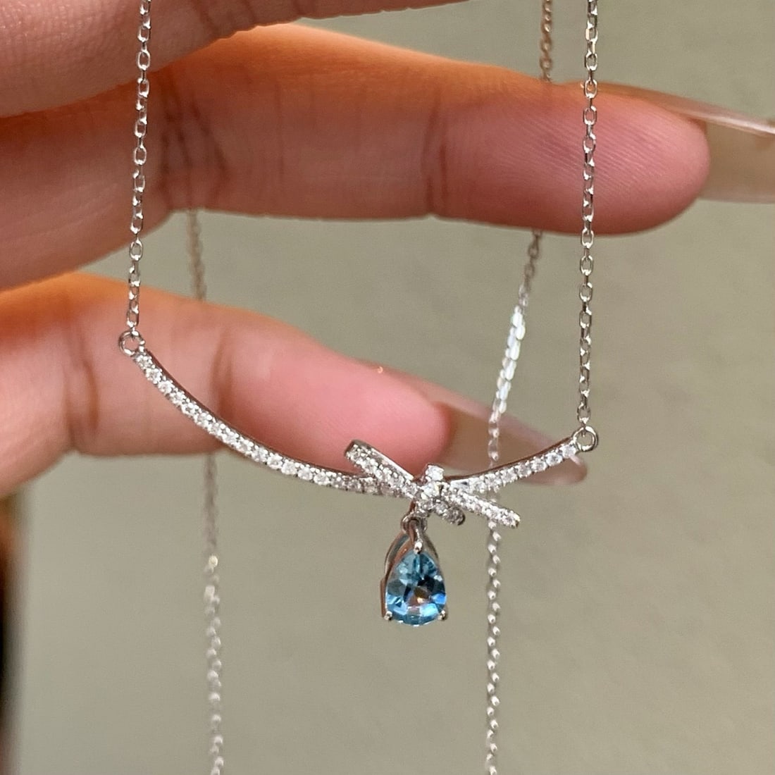 14k Gold 0.62 Ctw Natural Aquamarine & Diamond Necklace - 6