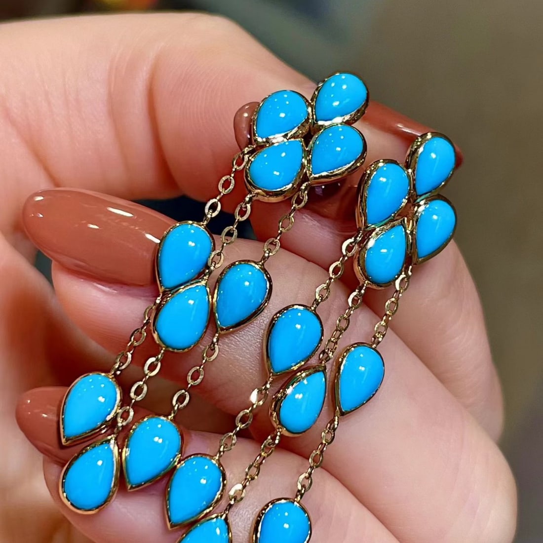 14k Gold 8.0 Ct Natural Blue Turquoise Earrings - 4