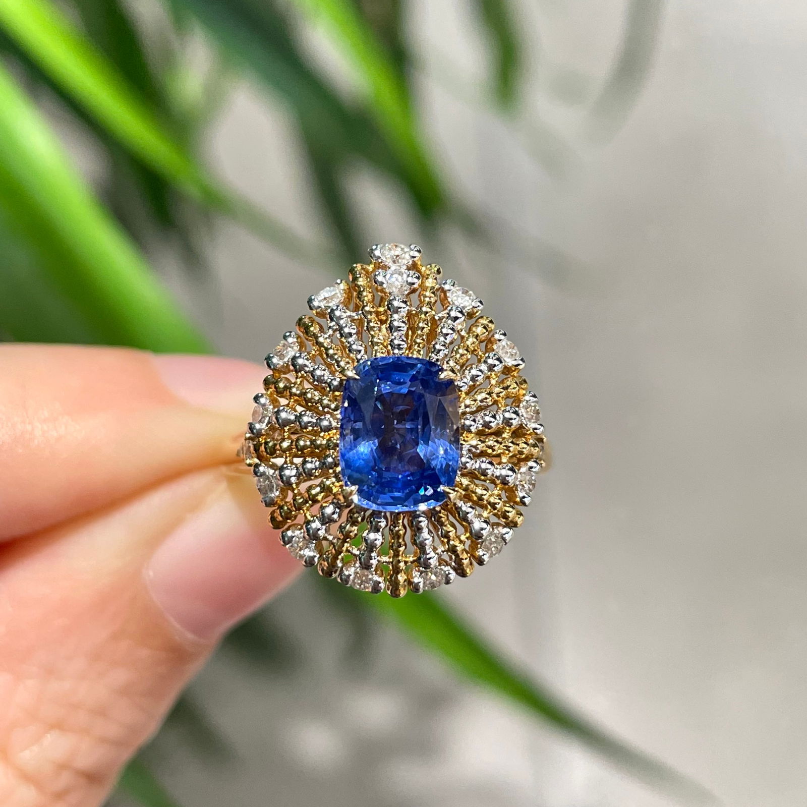 14k Gold 1.88 Ct Natural Sapphire & Diamond Ring: Ref:231134138 // gold content:14k gold // ring size:7. 25us // // main gemstone:sapphire // shape:cushion // carat weight:1. 88ct // color:blue // treatment:natural // // adjacent gemstone 2 :