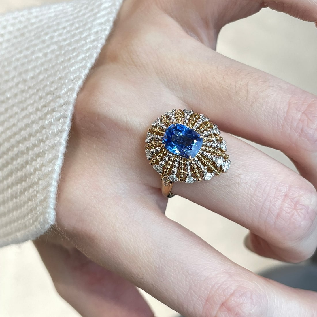 14k Gold 1.88 Ct Natural Sapphire & Diamond Ring - 5