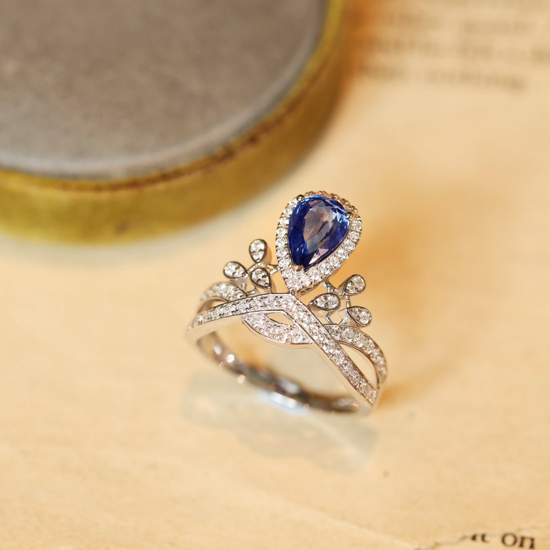 14k Gold 2.10 Ctw Natural Sapphire & Diamond Ring - 2