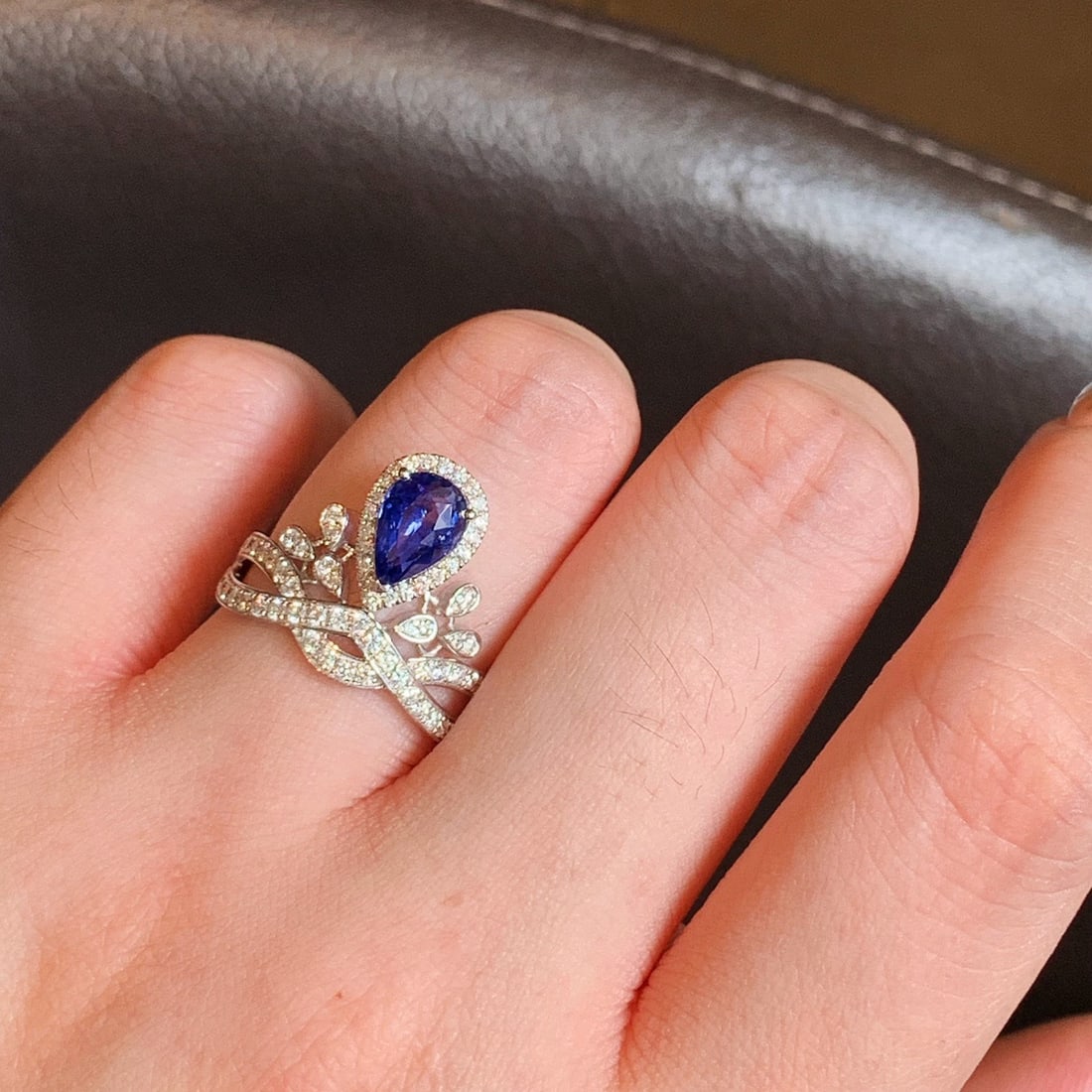 14k Gold 2.10 Ctw Natural Sapphire & Diamond Ring - 5