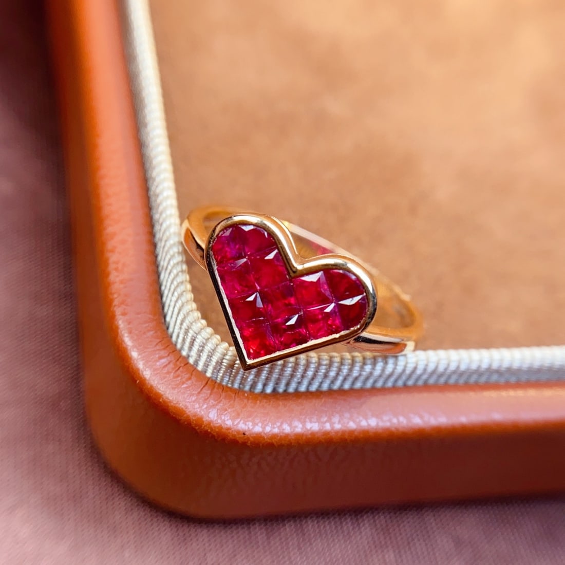 14k Gold 1.30 Ct Natural Ruby Ring: Ref:231134157 // gold content:14k gold // ring size:7. 25us // // main gemstone:ruby // shape:princess // carat weight:1. 30ct // color:red // treatment:natural // Condition: New Low Estimate: 2600.0