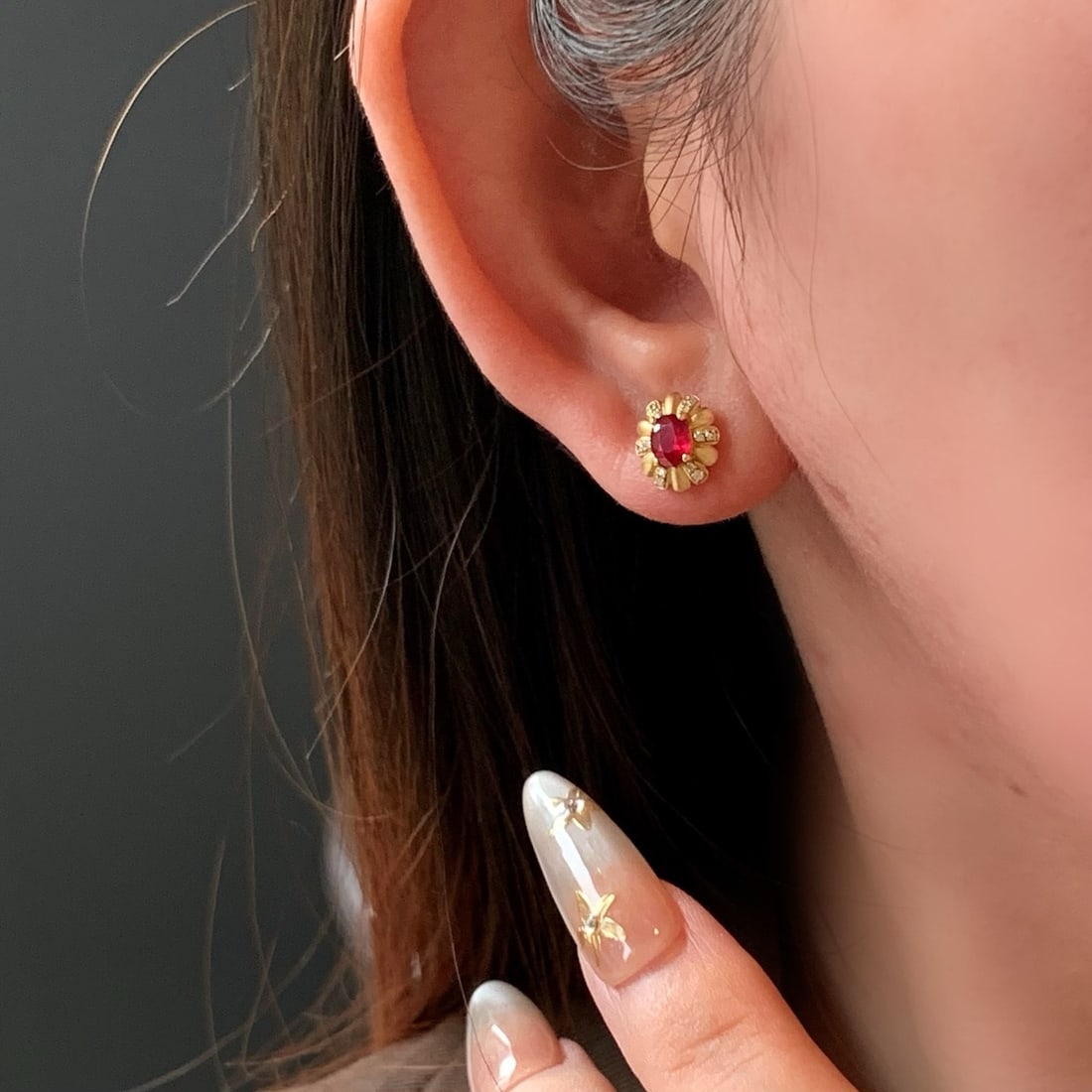 14k Gold 0.8 Ct Natural Ruby & Diamond Earrings - 4