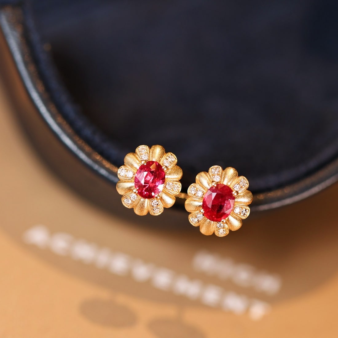 14k Gold 0.8 Ct Natural Ruby & Diamond Earrings - 5