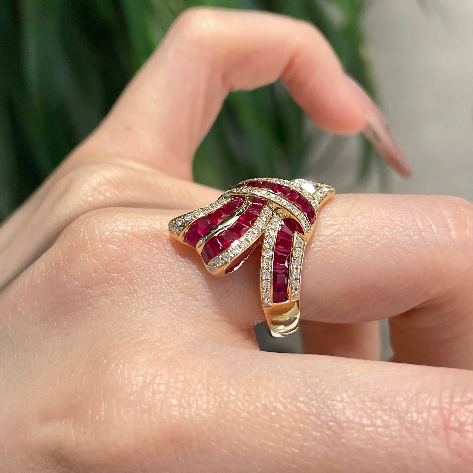 14k Gold 2 Ct Natural Ruby & Diamond Ring: Ref:231134173 // gold content:14k gold // ring size:7. 25us // // main gemstone:ruby // shape:princess // carat weight:2ct // color:red // treatment:natural // // adjacent gemstone 2 : diamond //