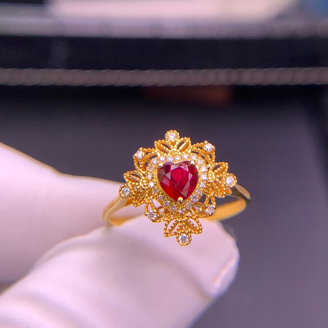 14k Gold 0.52 Ct Natural Ruby & Diamond Ring - 2