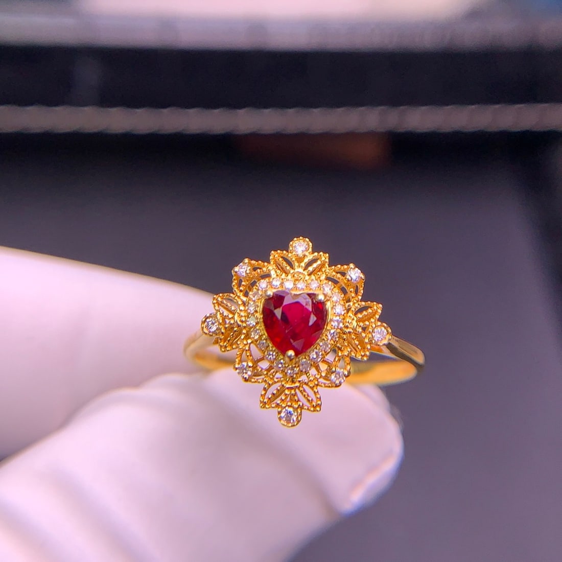 14k Gold 0.52 Ct Natural Ruby & Diamond Ring - 4