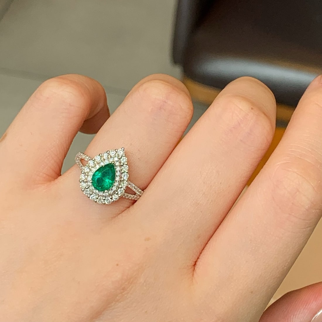 14k Gold 1.41 Ctw Vivid Green Natural Emerald & Diamond Ring - 5