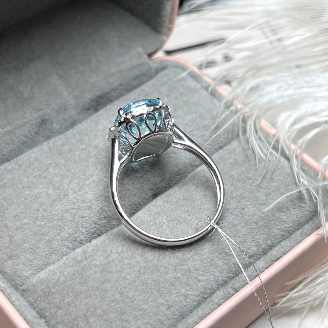 14k Gold 4.34 Ctw Natural Aquamarine & Diamond Ring - 4