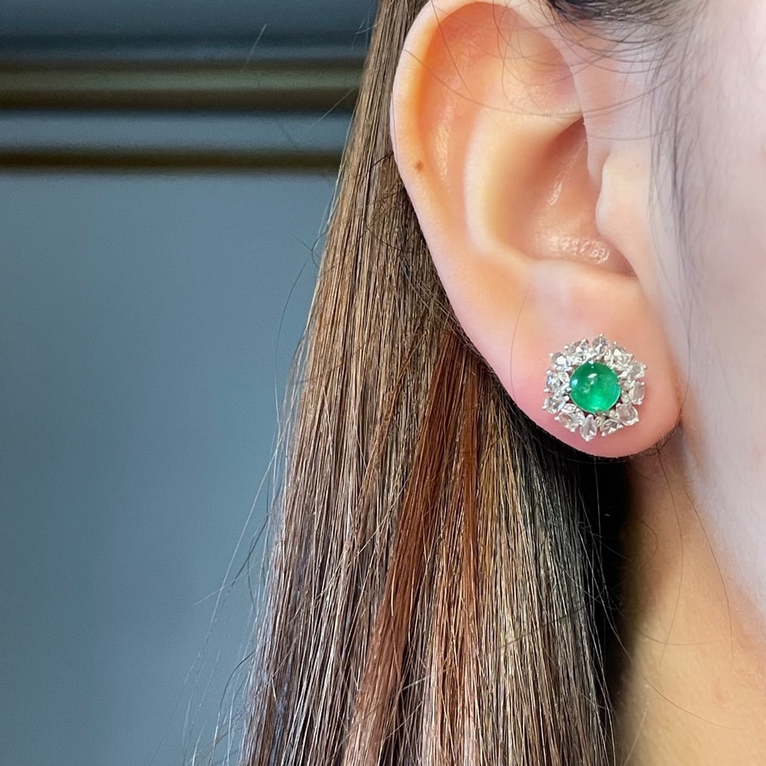 14k Gold 2.15 Ctw Natural Emerald & Diamond Earrings - 4