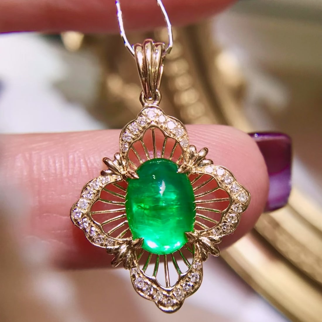 14k Gold 1.93 Ctw Natural Emerald & Diamond Pendant( Without Chain ) - 2