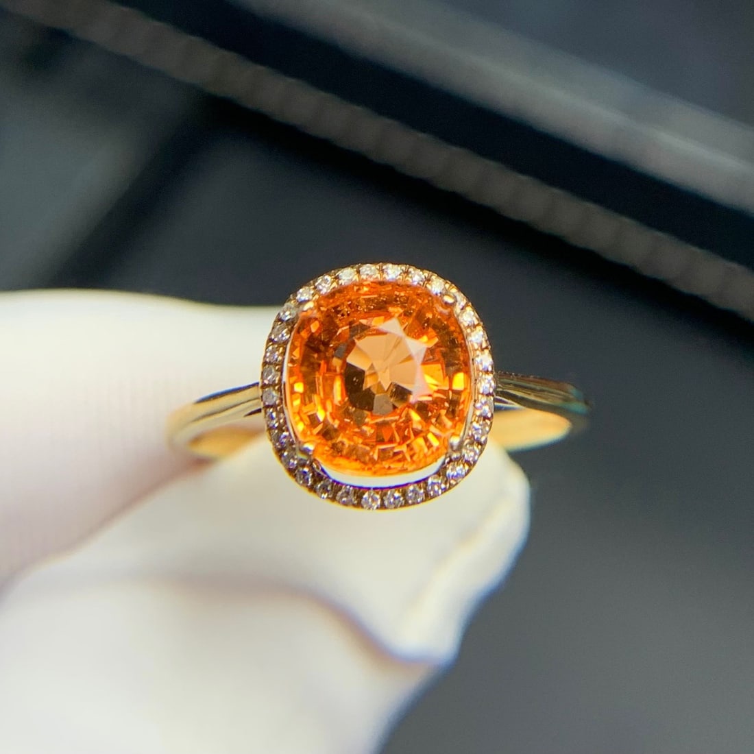 14k Gold 2.36 Ct Natural Spessartine & Diamond Ring: Ref:231134211 // gold content:14k gold // ring size:7. 25us // // main gemstone:spessartine // shape:cushion // carat weight:2. 36ct // color:orange // treatment:natural // // adjacent gemstone 2