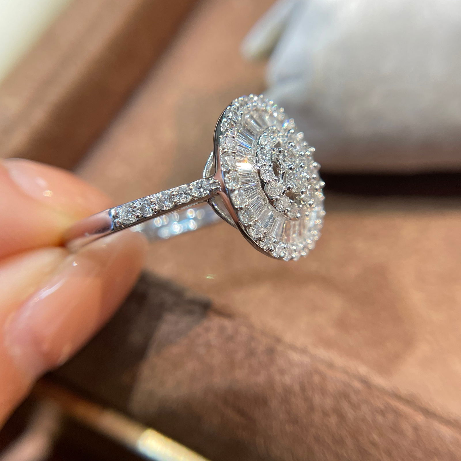 14k Gold 1.00 Ct Natural H Diamond Ring - 4