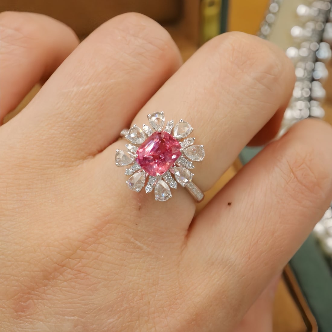 14k Gold 2.22 Ctw Natural Spinel & Diamond Ring - 5