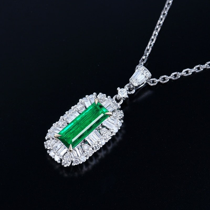 14k Gold 0.97 Ctw Vivid Green Natural Emerald & Diamond Pendant( Without Chain ) - 4