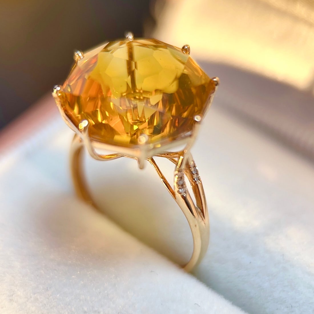 14k Gold 10.58 Ctw Natural Citrine & Diamond Ring - 4