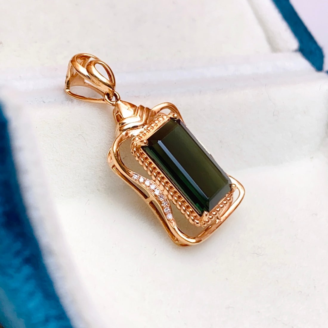 14k Gold 3.65 Ct Natural Tourmaline & Diamond Pendant( Without Chain ) - 6