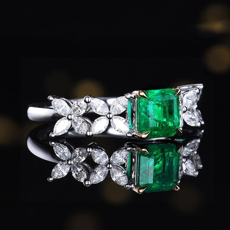 14k Gold 1.74 Ctw Vivid Green Natural Emerald & Diamond Ring - 3