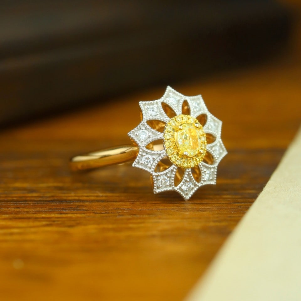 14k Gold 0.43 Ctw Natural Yellow Diamond & Diamond Ring - 3