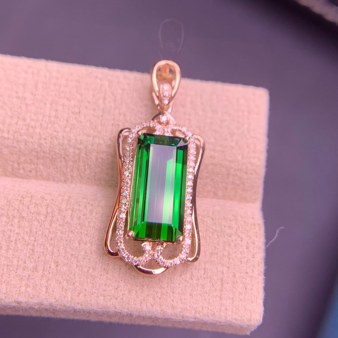 14k Gold 4.1 Ct Natural Tourmaline & Diamond Pendant( Without Chain ) - 7