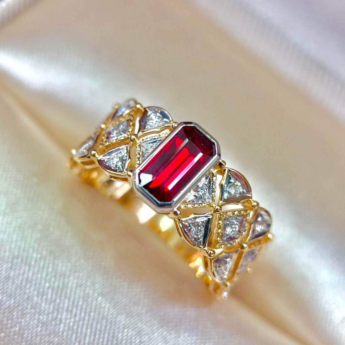 14k Gold 1.42 Ctw Natural Ruby & Diamond Ring - 4