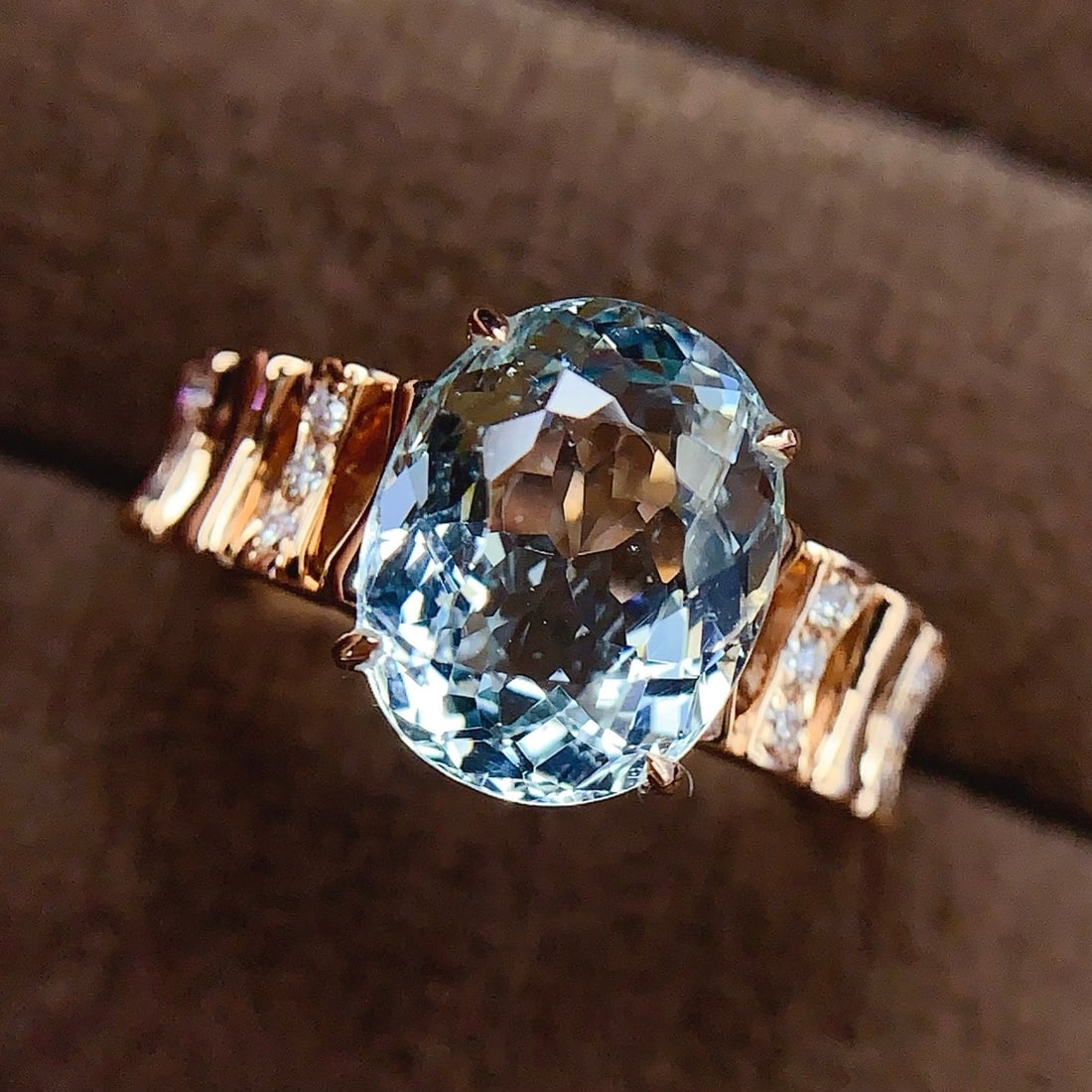 14k Gold 2.73 Ct Natural Aquamarine & Diamond Ring - 2