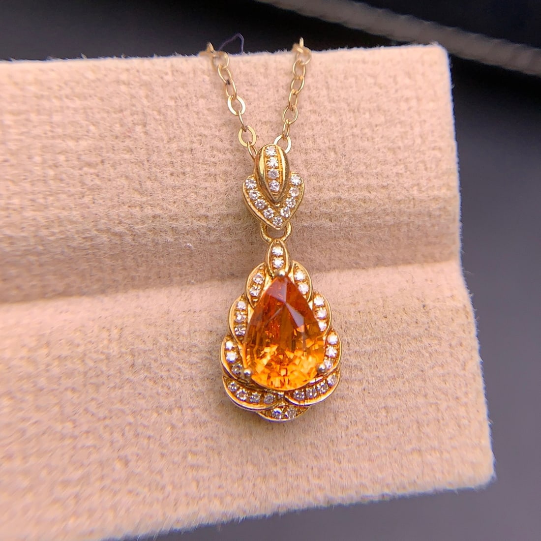 14k Gold 1.4 Ct Natural Spessartine & Diamond Pendant( Without Chain ) - 4