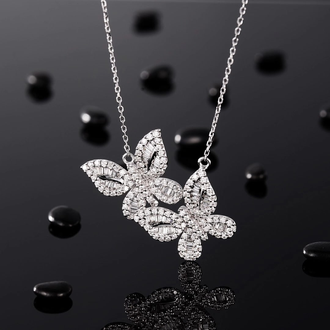 14k Gold 1.17 Ctw Natural H Diamond & Butterfly Necklace: Ref:231134339 // gold content:14k gold // main gemstone:diamond // shape:baguette // carat weight:0. 33ct // clarity grade:vs-si // color:h // treatment:natural // // adjacent gemstone 2 : diamond