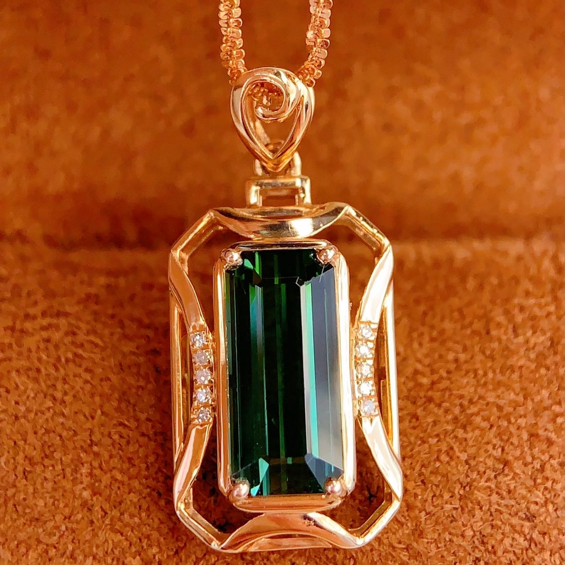 14k Gold 2.25 Ct Natural Tourmaline & Diamond Pendant( Without Chain ) - 5