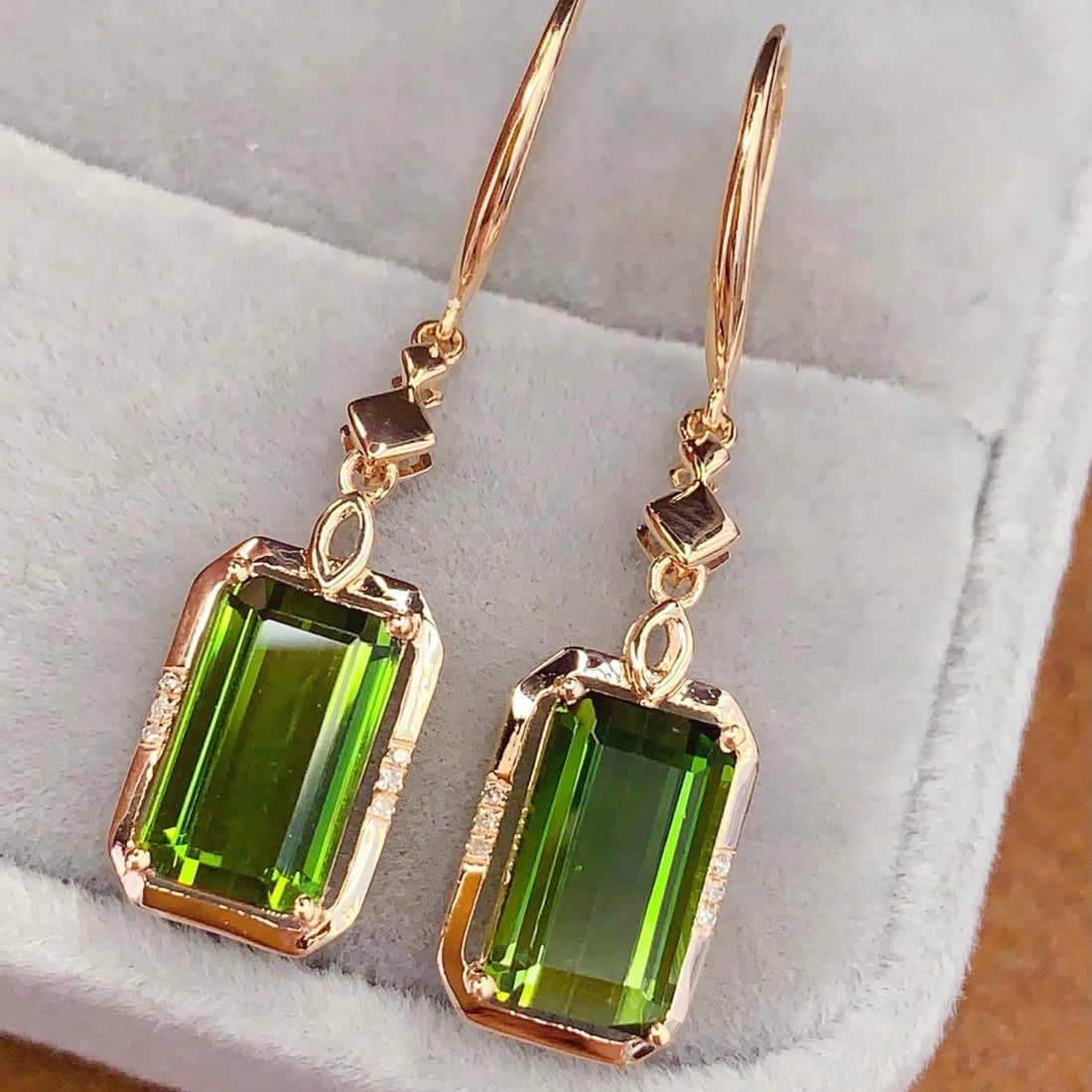 14k Gold 5.56 Ct Natural Tourmaline & Diamond Earrings - 4