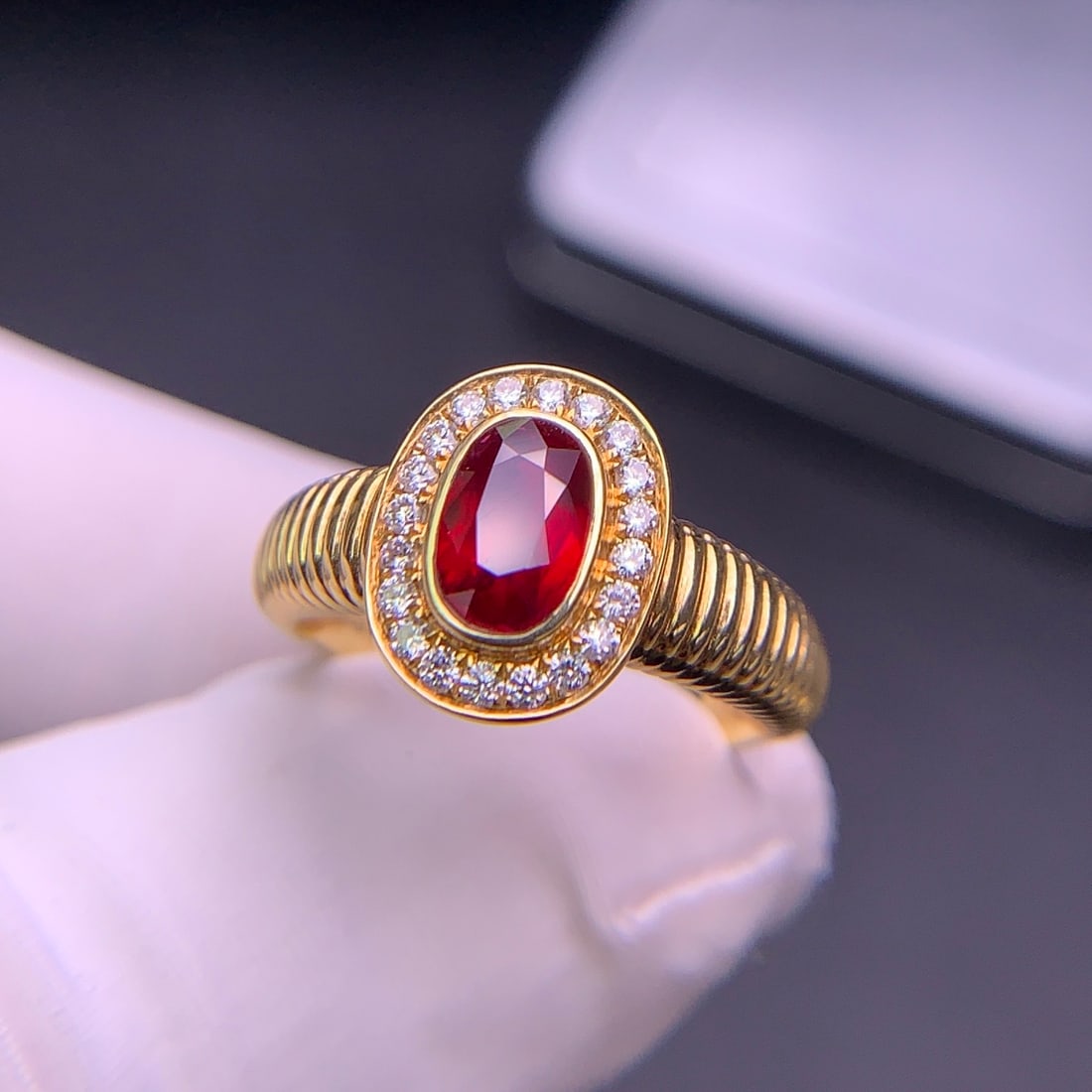 14k Gold 1.02 Ct Natural Ruby & Diamond Ring - 2