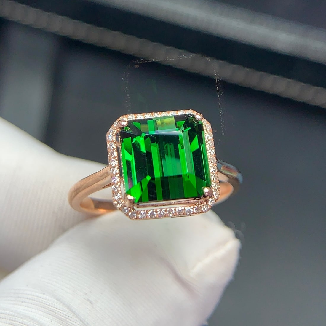 14k Gold 4.4 Ct Natural Tourmaline & Diamond Ring - 2