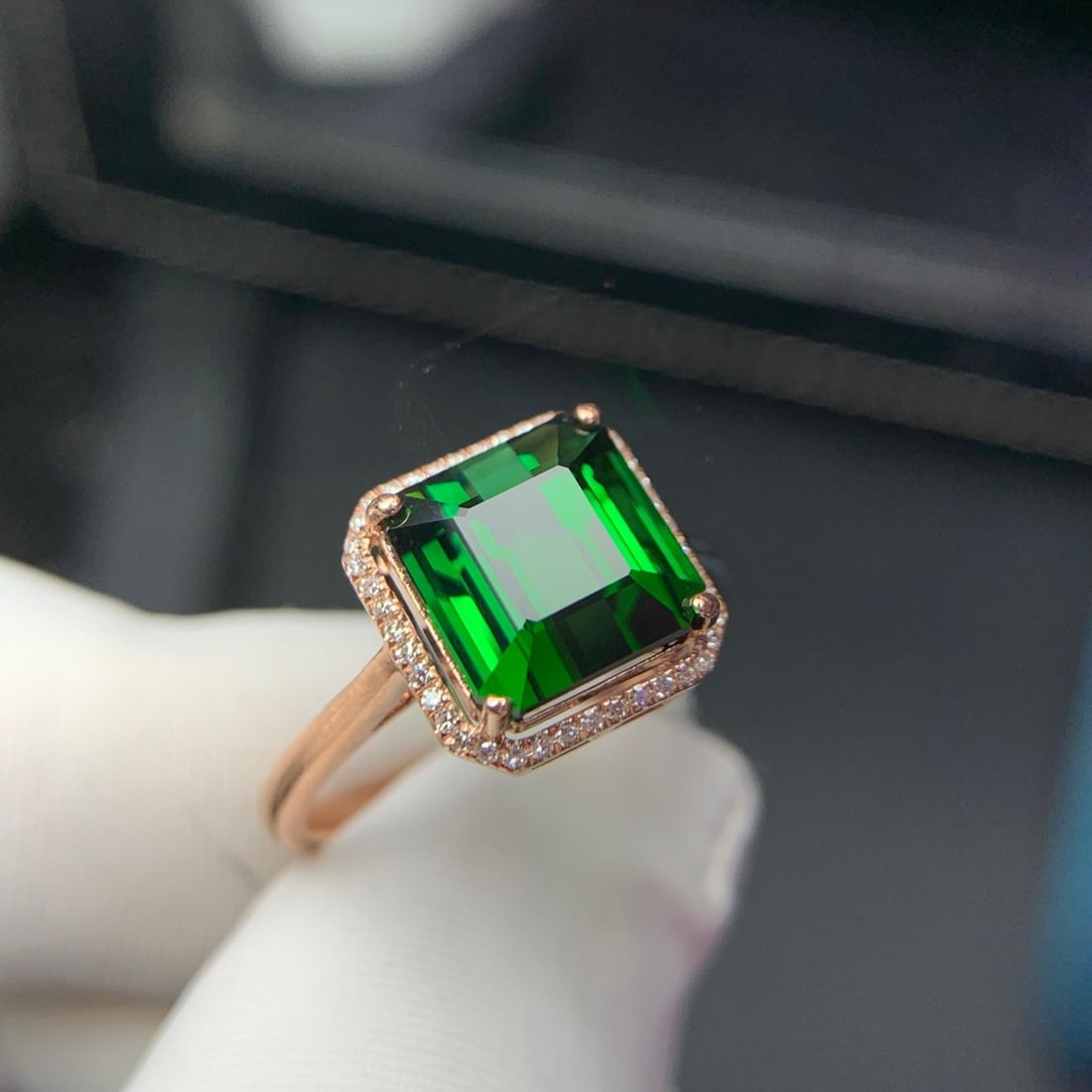 14k Gold 4.4 Ct Natural Tourmaline & Diamond Ring - 6