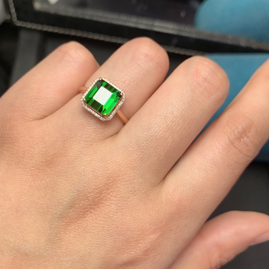 14k Gold 4.4 Ct Natural Tourmaline & Diamond Ring - 9