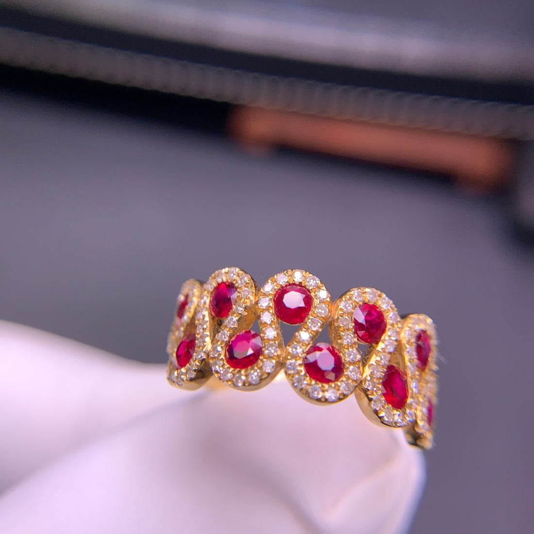 14k Gold 1.57 Ct Natural Ruby & Diamond Ring (1 of 10)