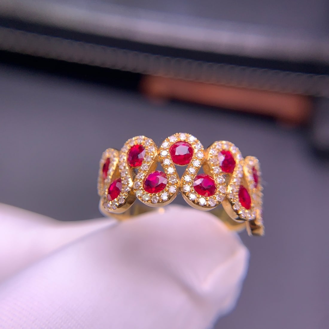 14k Gold 1.57 Ct Natural Ruby & Diamond Ring - 2