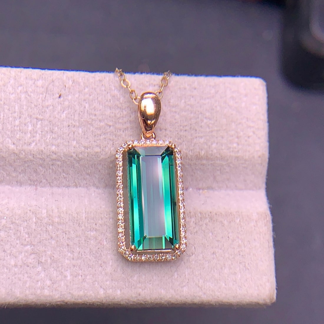 14k Gold 3.7 Ct Natural Tourmaline & Diamond Pendant( Without Chain ) - 5