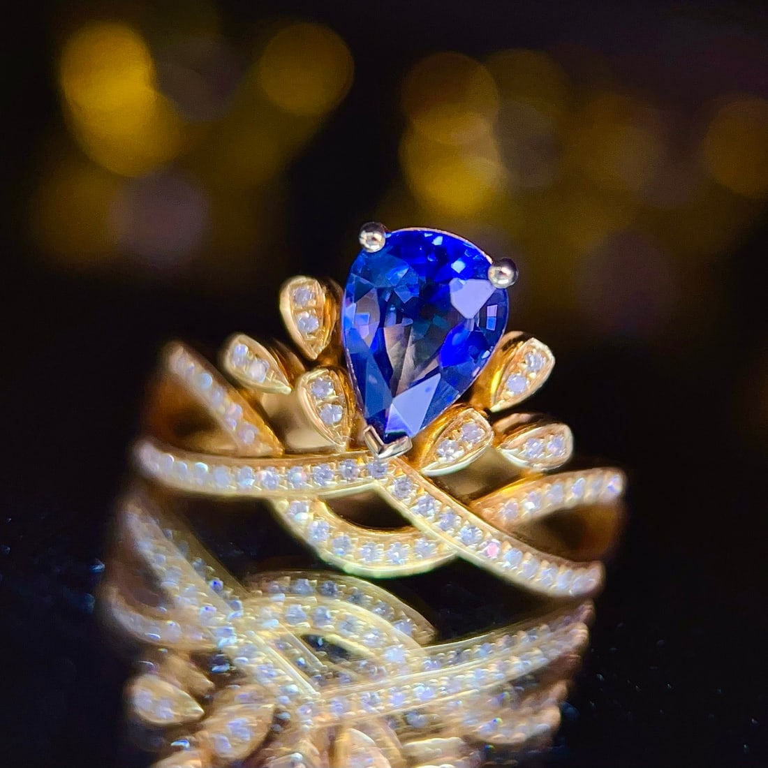 14k Gold 1.35 Ct Natural Sapphire & Diamond Ring: Ref:231134369 // gold content:14k gold // ring size:7. 25us // // main gemstone:sapphire // shape:pear // carat weight:1. 35ct // color:blue // treatment:natural // // adjacent gemstone 2 :