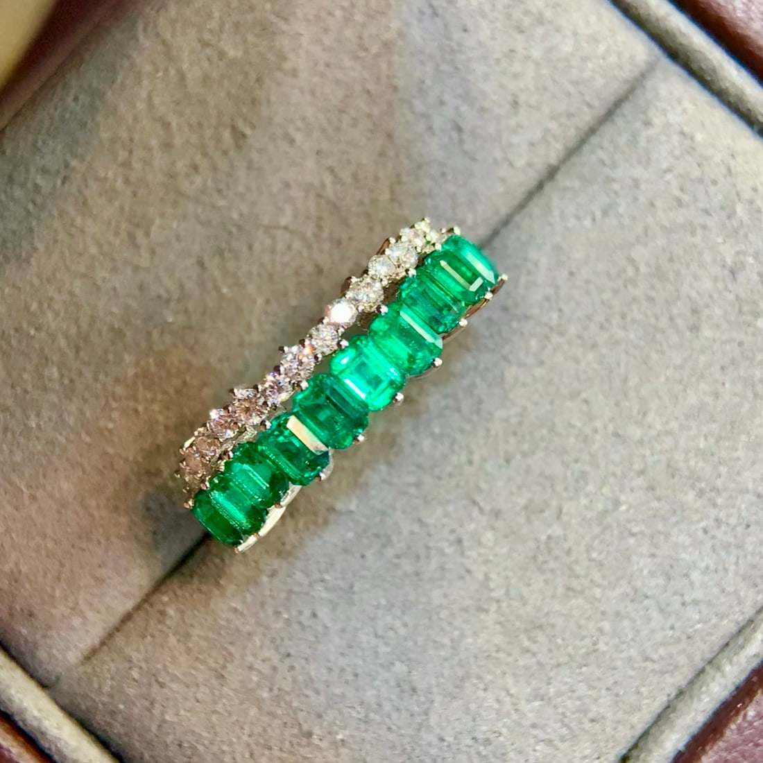 14k Gold 1.42 Ctw Natural Emerald & Diamond Ring - 3