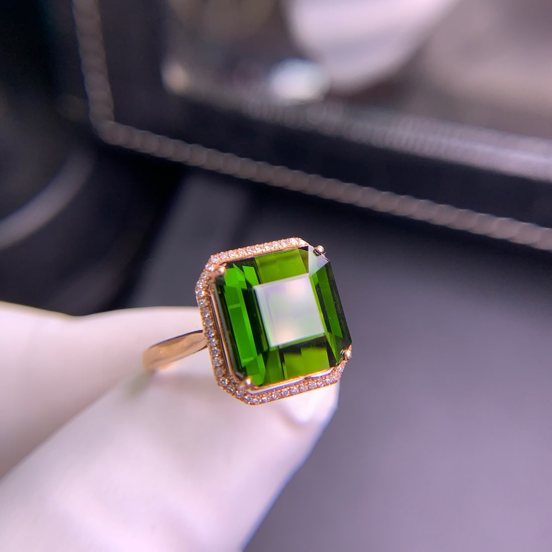 14k Gold 7.3 Ct Natural Tourmaline & Diamond Ring - 5