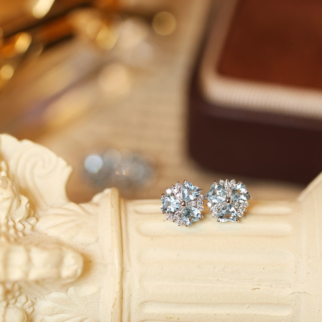 14k Gold 0.74 Ctw Natural Aquamarine & Diamond Earrings - 2