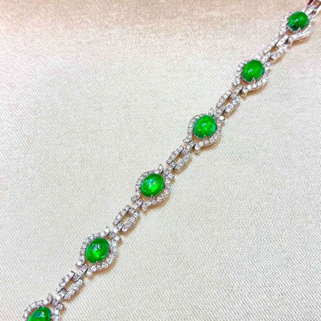 14k Gold 1.81 Ctw Vivid Green Natural Emerald & Diamond Bracelet - 3