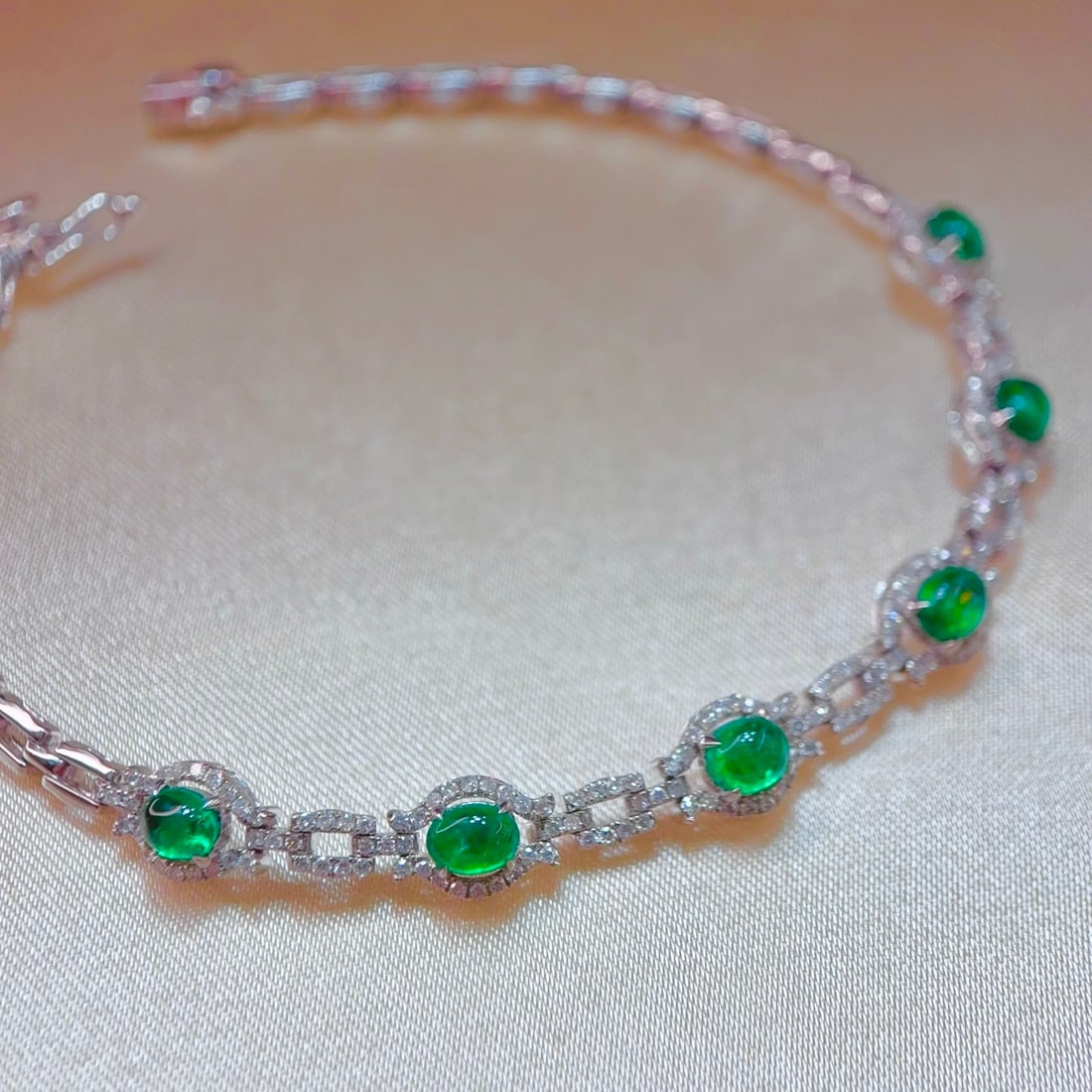 14k Gold 1.81 Ctw Vivid Green Natural Emerald & Diamond Bracelet - 7