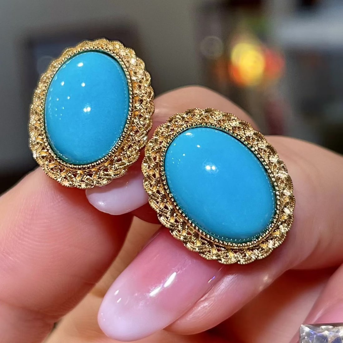 14k Gold 8.86 Ct Natural Blue Turquoise Earrings - 2