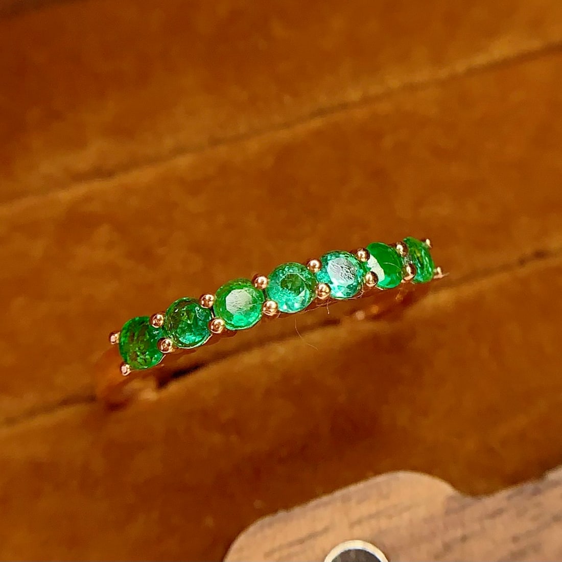 14k Gold 0.65 Ct Natural Emerald Ring - 5