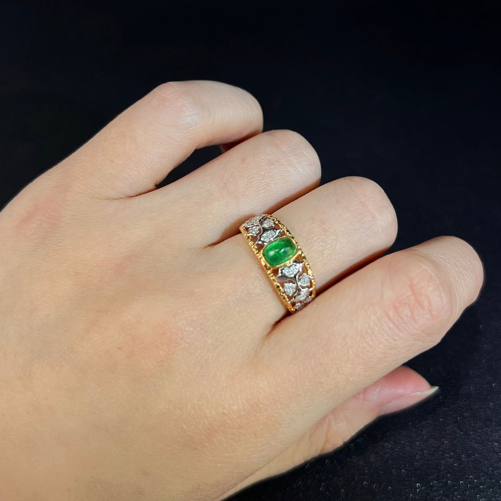 14k Gold 0.70 Ct Natural Emerald & Diamond Ring - 2