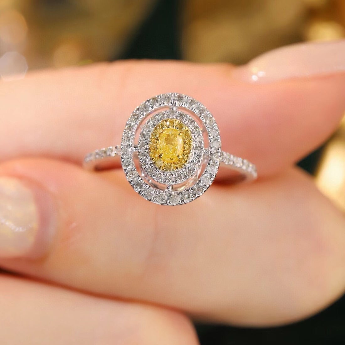 14k Gold 0.55 Ctw Natural Yellow Diamond & Diamond Ring - 3